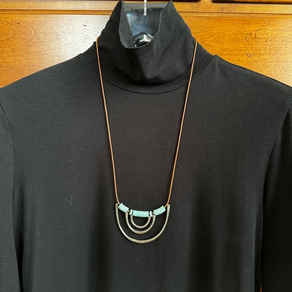 Artisan Made Leather Silver Stone Necklace - Picture 7 of 7